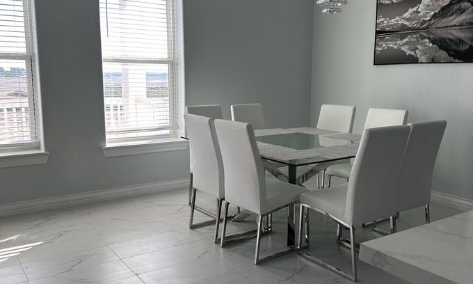 The Shores Condo | South Padre Island Condo 2nd fl SpaceX view, bay sunset view,