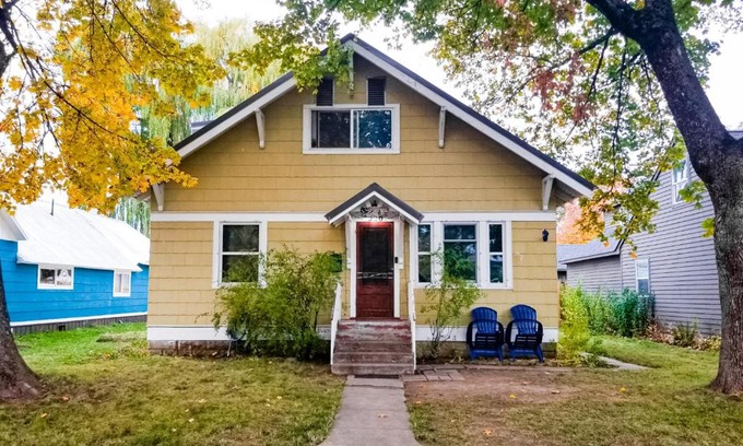 Sandpoint House | South Sandpoint Charmer