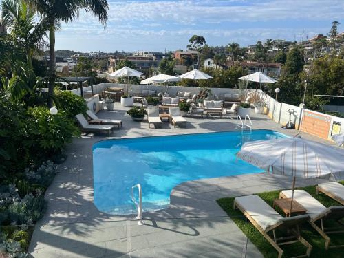 Merimbula Hotel | South Seas Motel