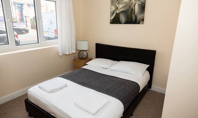 South Shields House | South Shields Central