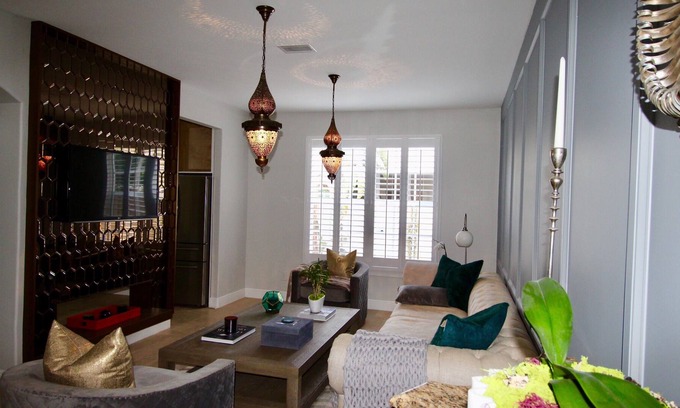 Virginia Park House | SOUTH TAMPA 4/2.5 DESIGNER HOME