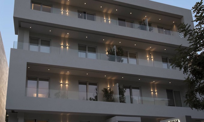 Glyfada Apartment | South42
