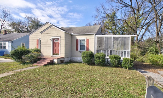 Red Bank House | Southern Charm
