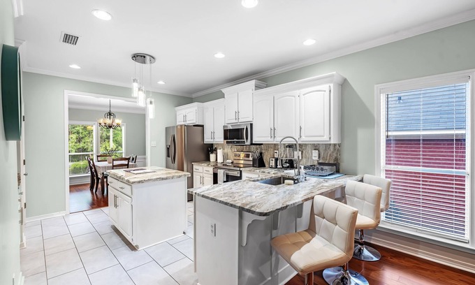 Mobile House | Southern Comfort Your Home Away From Home