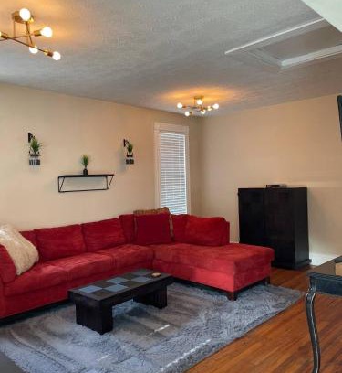 Wilder Park Apartment | Southern Parkway Retreat Near Downtown Louisville