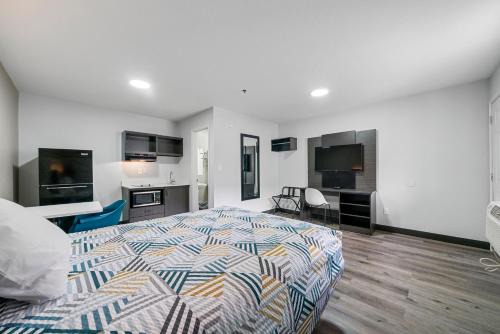Cartersville Hotel | Southern Suites Cartersville