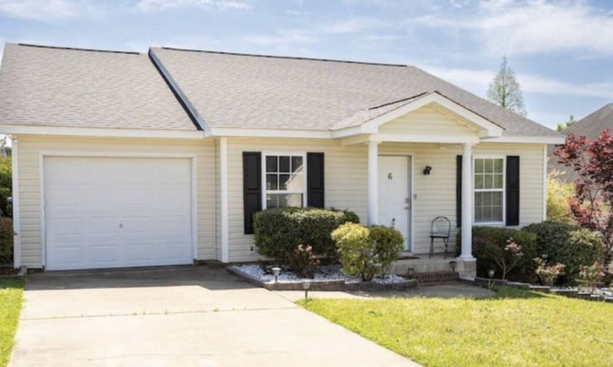 Huntcliff House | Southern Tranquility Columbia SC
