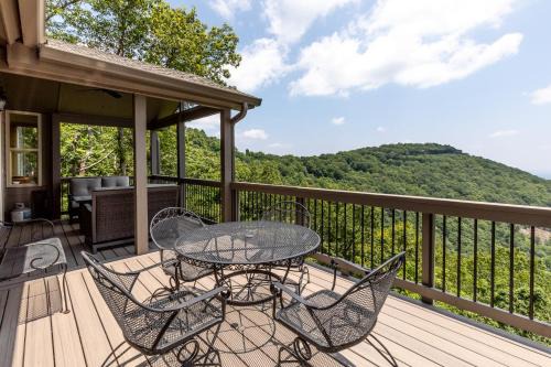 Big Canoe House | Southern Views