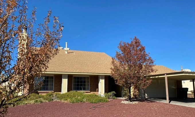 Paradise Hills Civic House | Southwestern style perfect for a large family and long stays w/ pool & game room