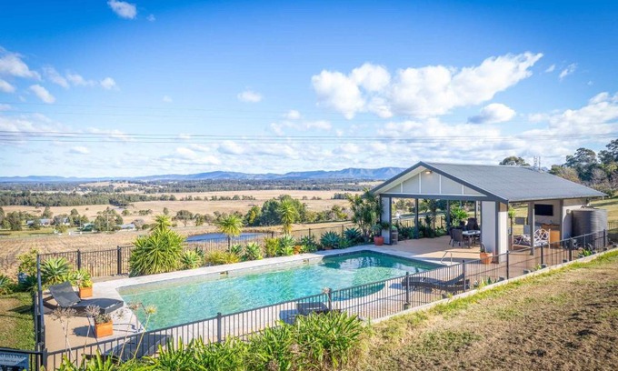 Lovedale House | Sovereign Hill Country Lodge