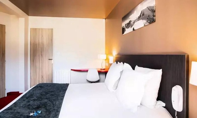 Briancon Apartment | SOWELL HOTELS Le Parc & SPA* - Superior Quadruple Room