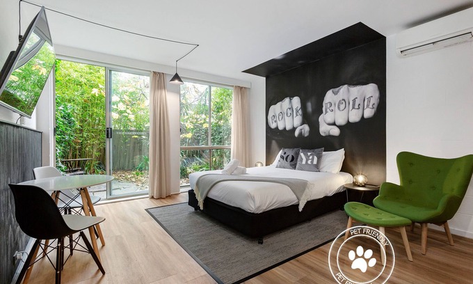 South Yarra Apartment | SoYa on Davis Apartment Hotel