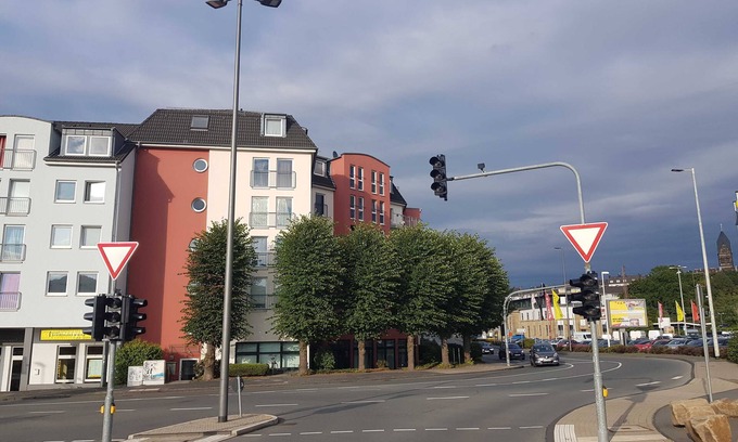 Elberfeld-Mitte Apartment | - SP Hotels - City apartment - Apartment with a view of the mountains