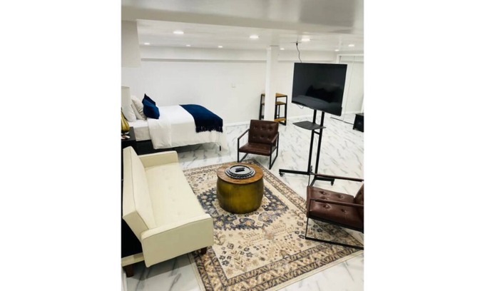 Concord House | Spa-like Apartment Home/Private Pool