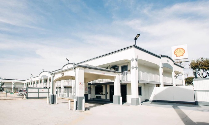 Northside Hotel | Space City Inn