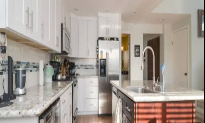 East Queen Anne House | SPACE NEEDLE VIEWS & CLOSE TO LAKE UNION