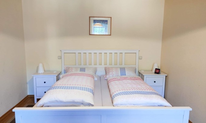 Rothenburg ob der Tauber Apartment | Spacious vacation apartment (28 m²) for two people with its own kitchen and free WiFi