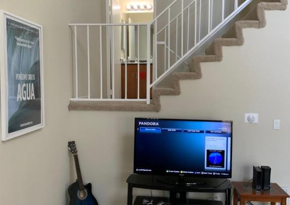 Woodland Hills Apartment | Spacious 1 Bedroom Apt in Woodland Hills CA