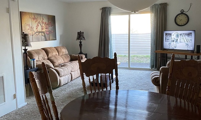 Fairfield Bay House | Spacious 1117 sq ft 2BR townhouse in center of marvelous Fairfield Bay.