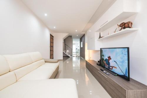 Kalkara Apartment | Spacious 2 bedroom apartment