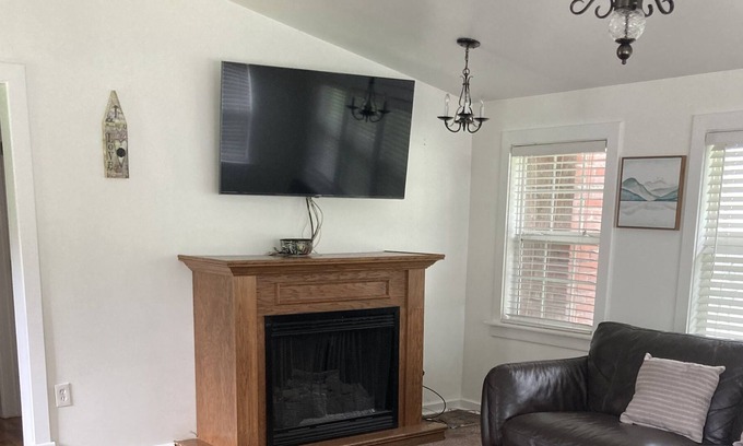 Canfield House | Spacious 2 bedroom getaway, bring the whole family.