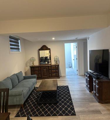 Calgary Apartment | Spacious 2 BR & Kitchen Basement Apartment near Airport
