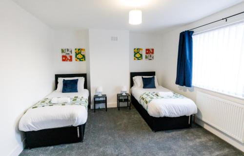 Sunderland Apartment | Spacious 2Bed - Great for Contractors - Driveway&Garden