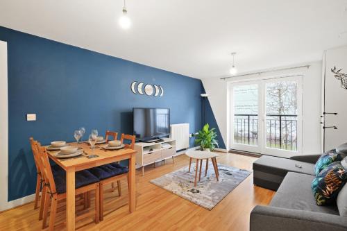 Bishop's Stortford Apartment | Spacious 2BR Apartment in Bishop Stortford Town, Ideal for Contractors and Relocators