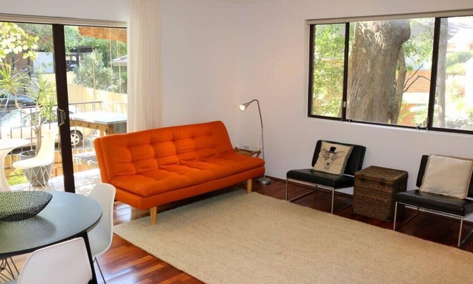 Lane Cove Apartment | Spacious 3 Bedroom Apartment 20 Min To The CBD
