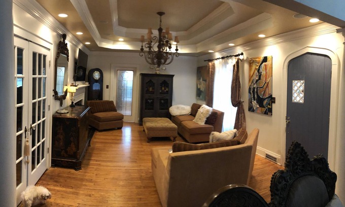 Mooresville House | Spacious 3 bedroom Cottage in Mooresville