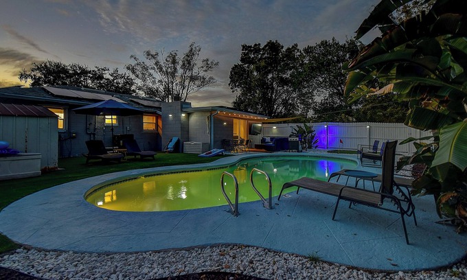 Sun Bay South House | Spacious 3BR Tampa Home, Heated Pool, Fun Backyard