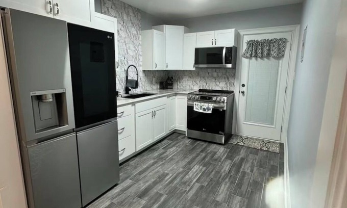 Greensboro House | Spacious 4-bedroom house in Greensboro!
