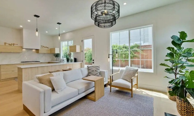 West San Jose House | Spacious 4-bedroom house with WiFi and AC in nice San Jose