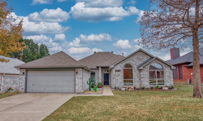North Richland Hills House | Spacious 4-bedroom Home with Private Pool