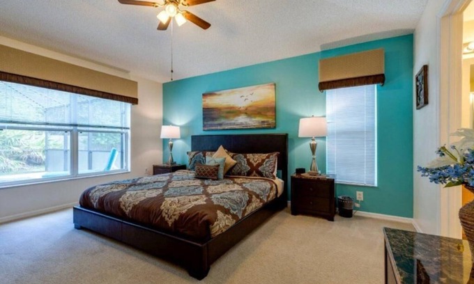Indian Point House | Spacious 5-bedroom house in lovely Kissimmee with AC, WiFi