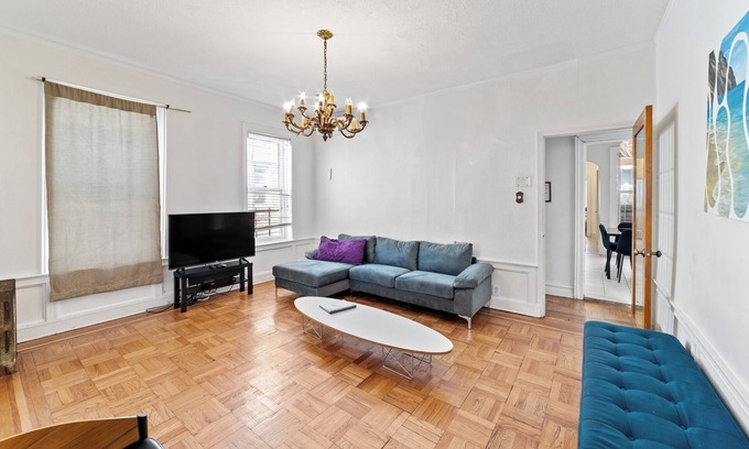 Crown Heights House | Spacious 5-bedroom house in enjoyable Brooklyn