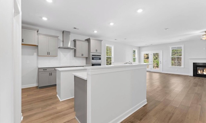 Simpsonville House | Spacious 5-bedroom house in charming Simpsonville with AC, WiFi