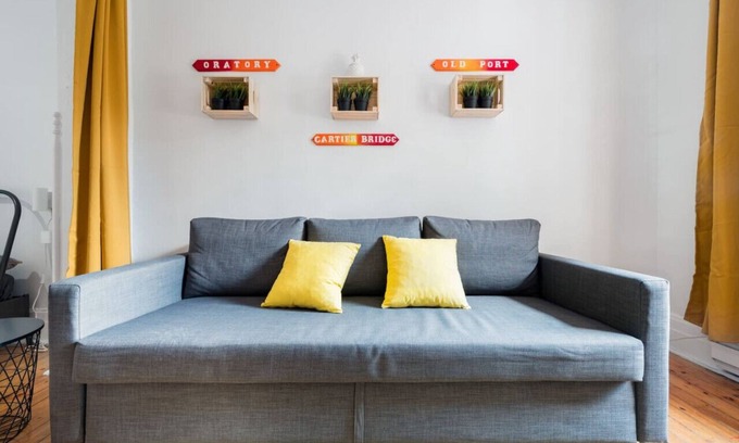 Sainte-Marie Apartment | Spacious 5-BR Retreat | Perfect for Families & Groups | Prime Location