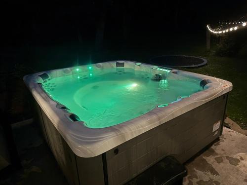 Douglas County House | Spacious 5BR Getaway, Hot Tub, Cozy Vibes