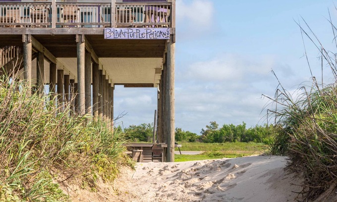 Port Bolivar House | Spacious 5BR Beachfront Perfect for Groups