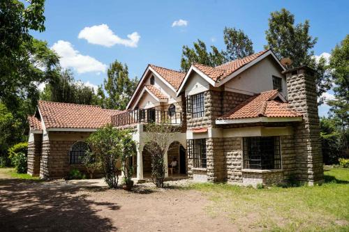 Ongata Rongai Bed & Breakfast | Spacious 6-Bedroom Home near Maasai Lodge