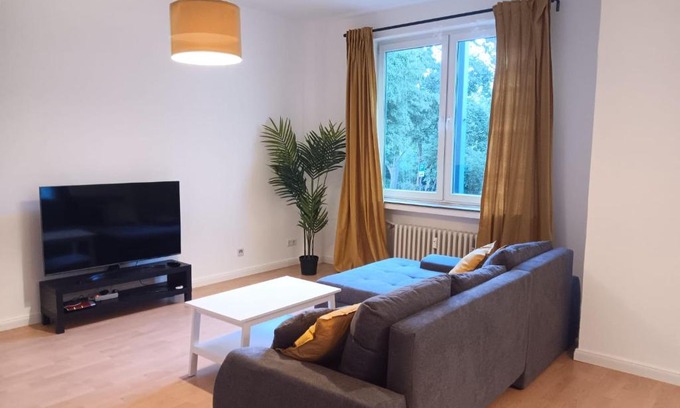 Duesseltal Apartment | Spacious 70sqm apt in popular location