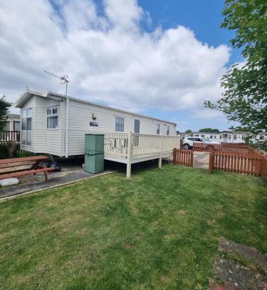 Burnham-on-Sea Other | Spacious 8 birth 3 bedrooms A22 Unity Beach Holiday Resort Unity Brean 1 pet stays free