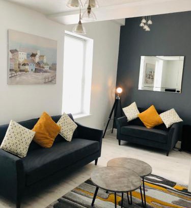 Ballycastle Apartment | Spacious and Bright Town Centre Apartment