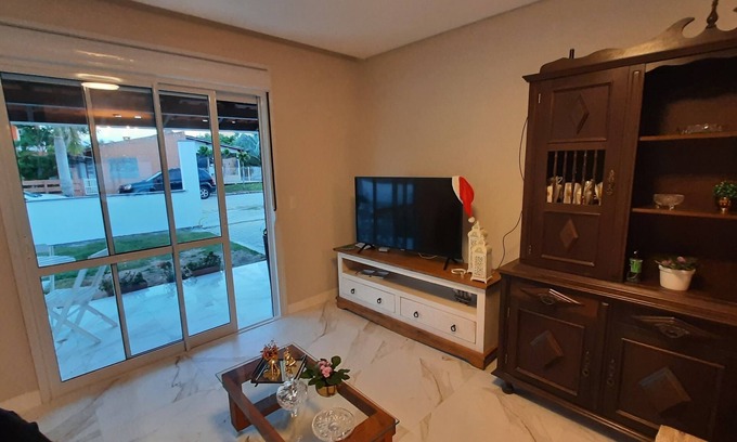 Daniela 2 House | Spacious and cozy house in Praia Daniela North of Santa Catarina Island