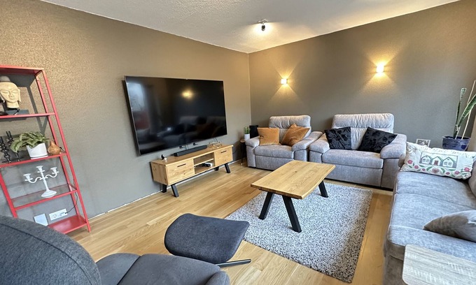 Hafnarfjordur House | Spacious and Family Friendly 4brd house in Hafnarfjörður