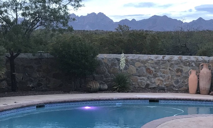 Mesilla Park House | Spacious and private NM Pueblo styled home with great views.
