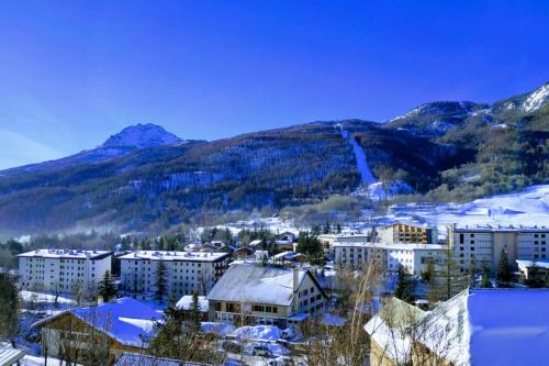 La Salle-les-Alpes Apartment | Spacious apartment in Serre Chevalier