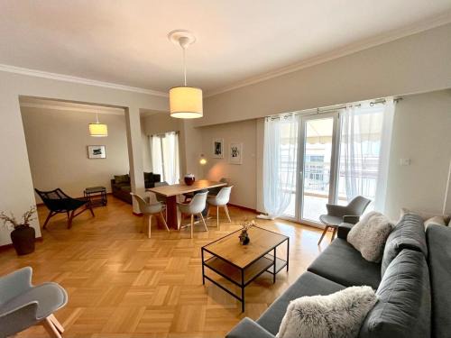 Ilisia Apartment | Spacious apartment in Athens