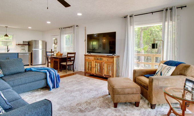Lakeview House | Spacious Arkansas Lake House - 2 Mi to Boat Launch